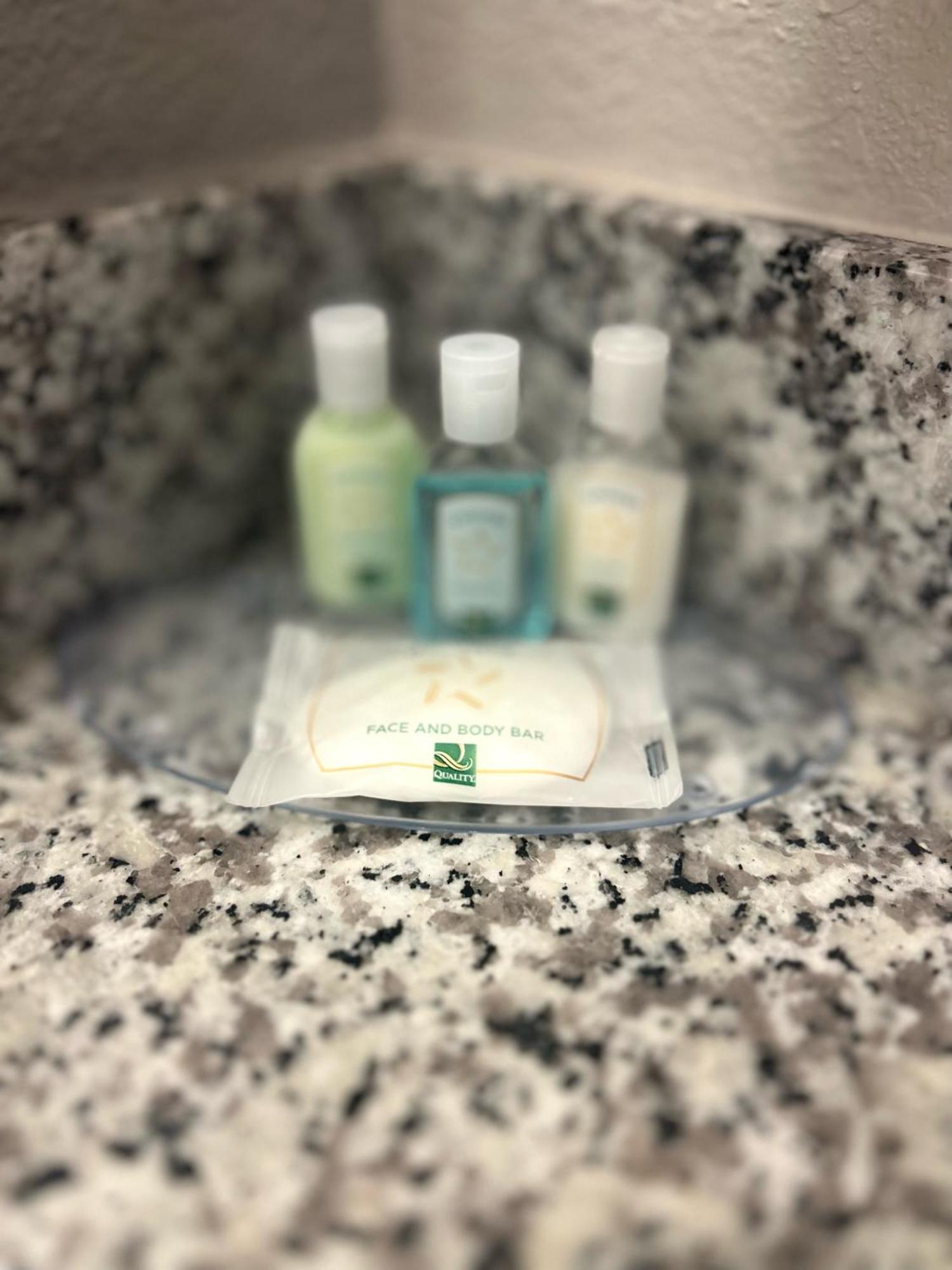 Quality Inn Mt Pleasant - Charleston Маунт Плезант Екстериор снимка